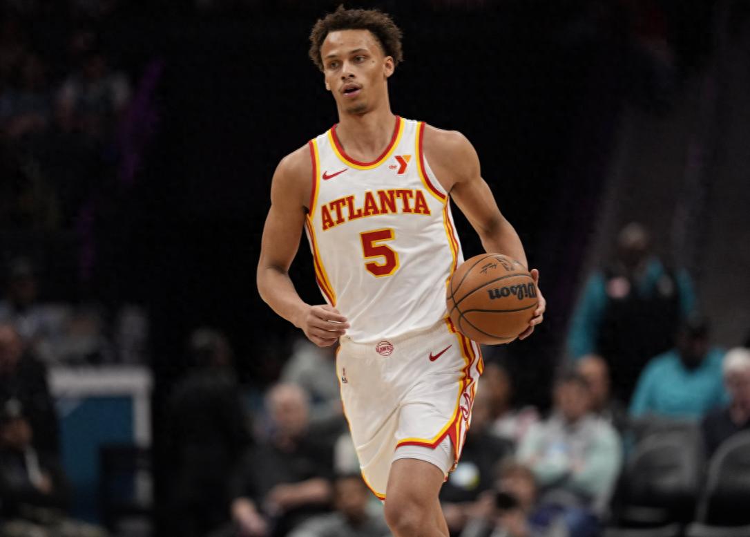 浓眉哥新星锐不可当表现突出，美国队前途光明！的简单介绍