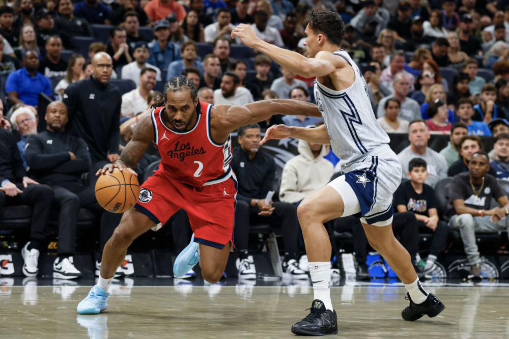 德罗巴连续七场比赛得分超过领先优势明显,快船不断突破! 德罗巴连续七场比赛得分超过领先优势明显,快船不断突破!